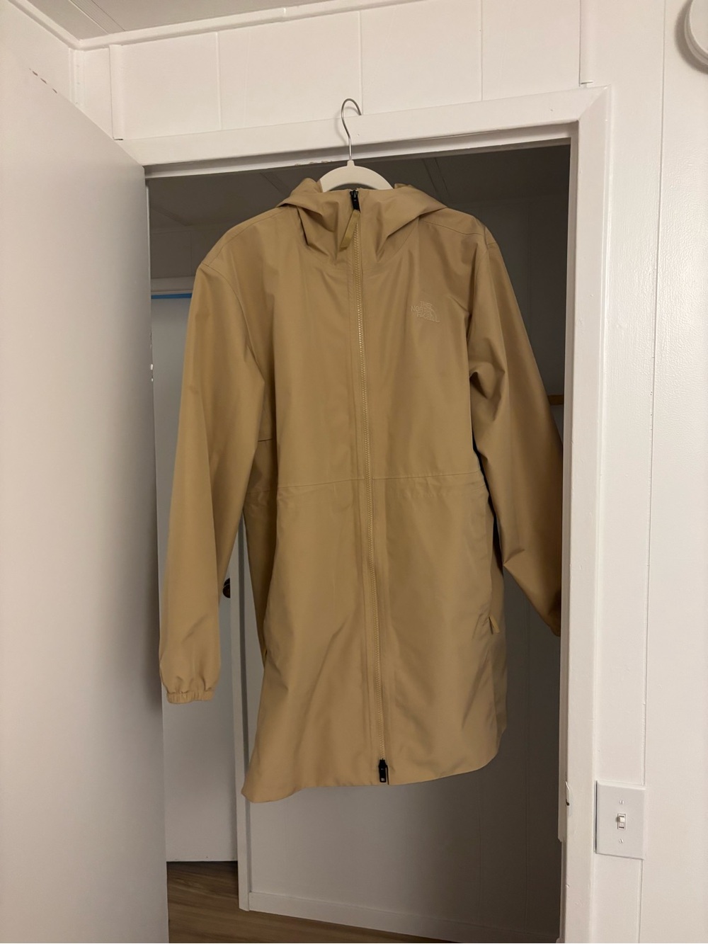The North Face Daybreak Mid Rain Parka Women’s